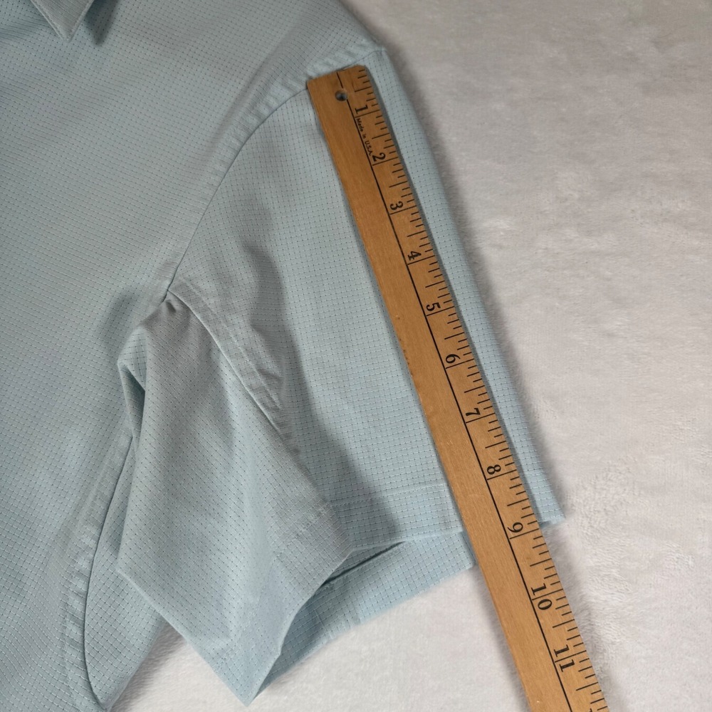 Lululemon Mens Medium Commission Short Sleeve Button Down Shirt Light Blue Grid - Picture 8 of 8